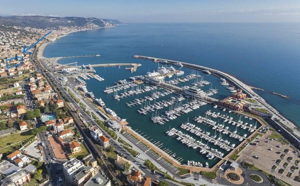 appartamento in vendita a Loano
