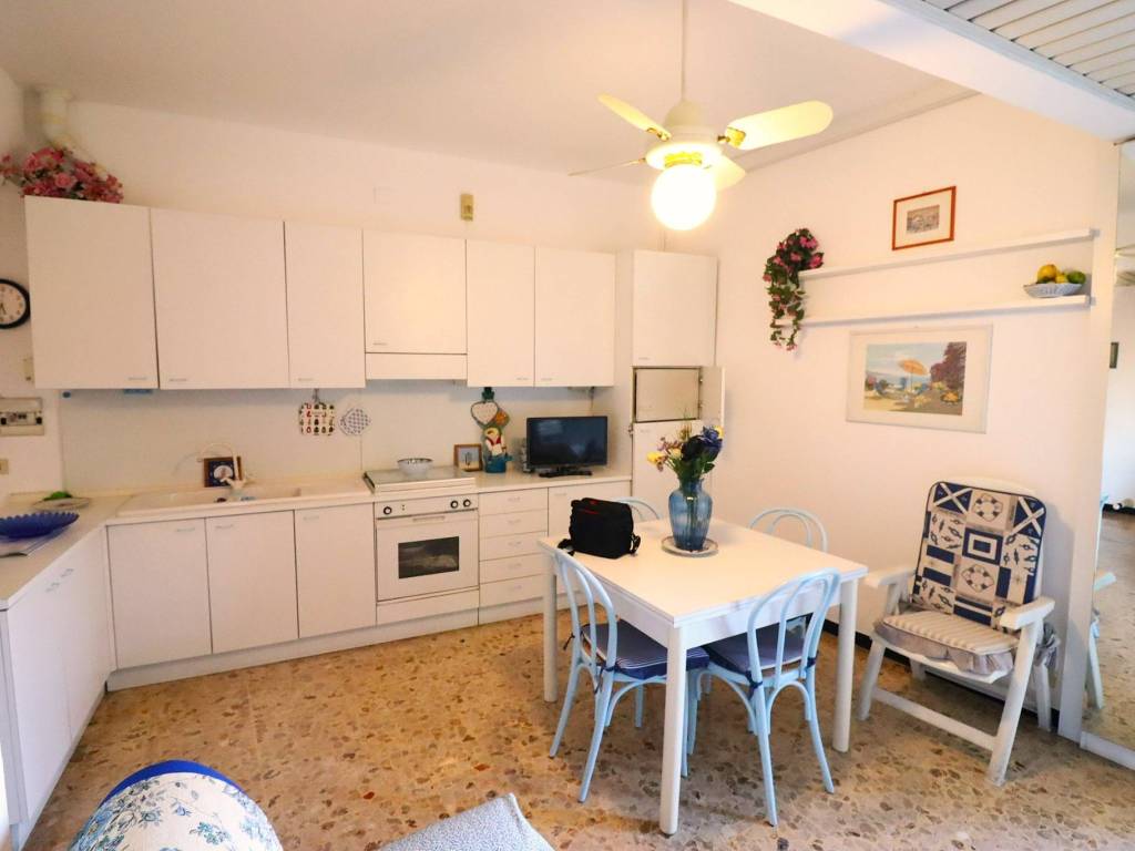 appartamento in vendita a Loano