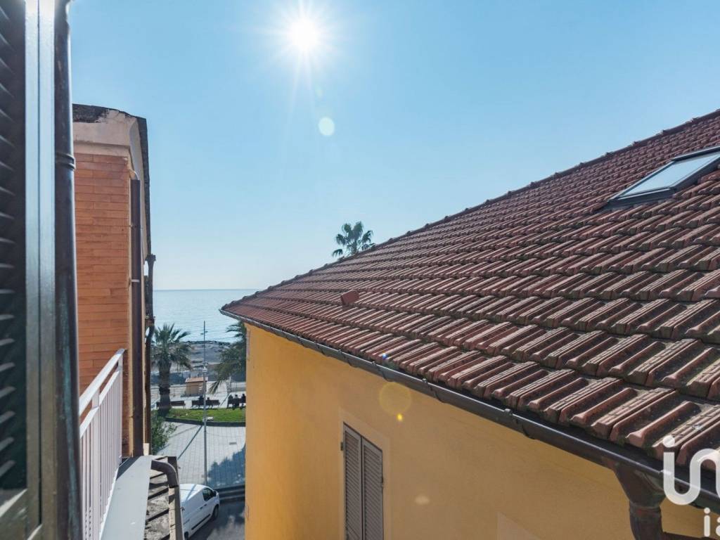 appartamento in vendita a Loano