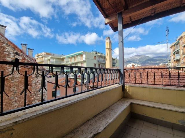appartamento in vendita a Loano