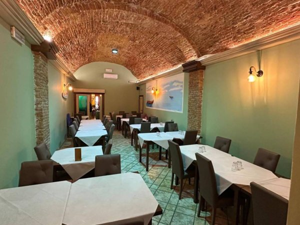 negozio in vendita a Loano