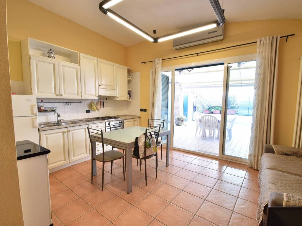 appartamento in vendita a Loano