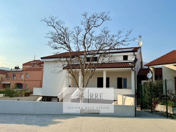 appartamento in vendita a Loano