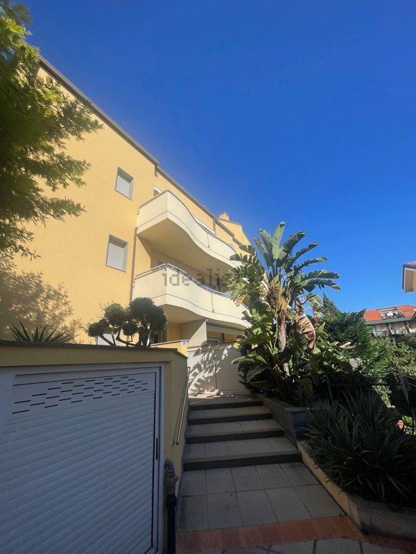 appartamento in vendita a Loano