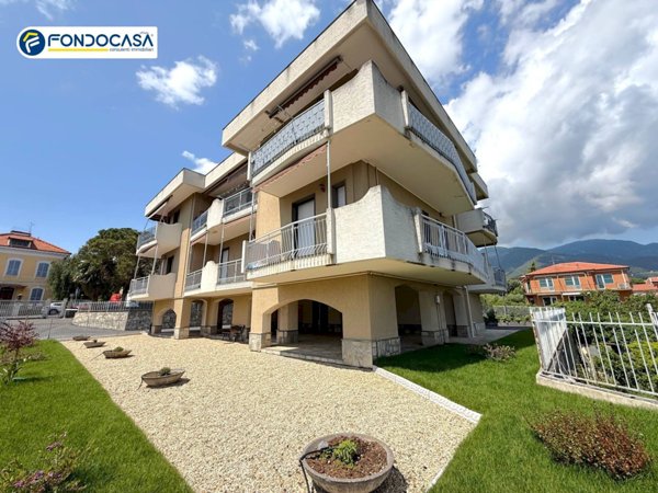 appartamento in vendita a Loano