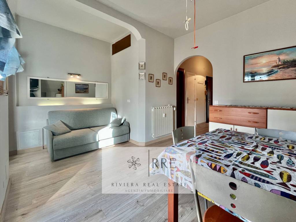 appartamento in vendita a Loano
