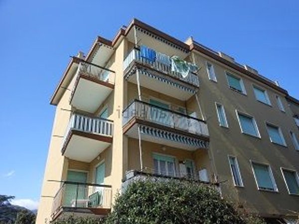 appartamento in vendita a Loano in zona Verzi