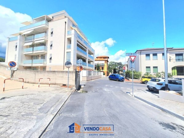 negozio in vendita a Loano