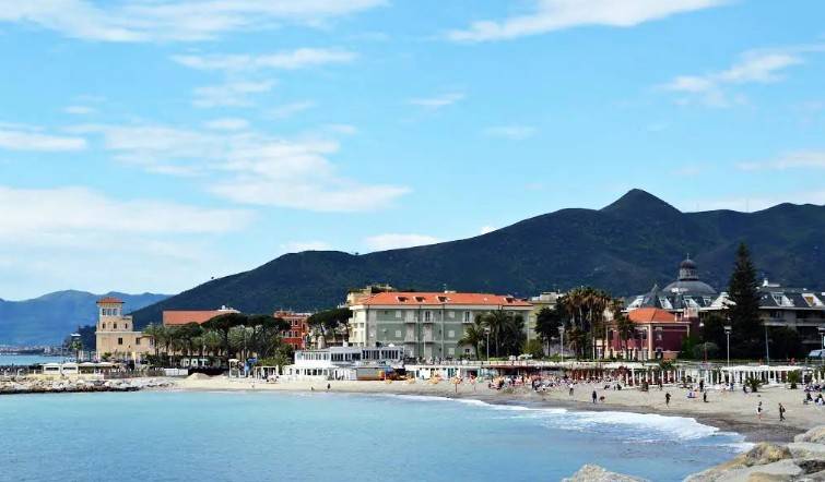 appartamento in vendita a Loano