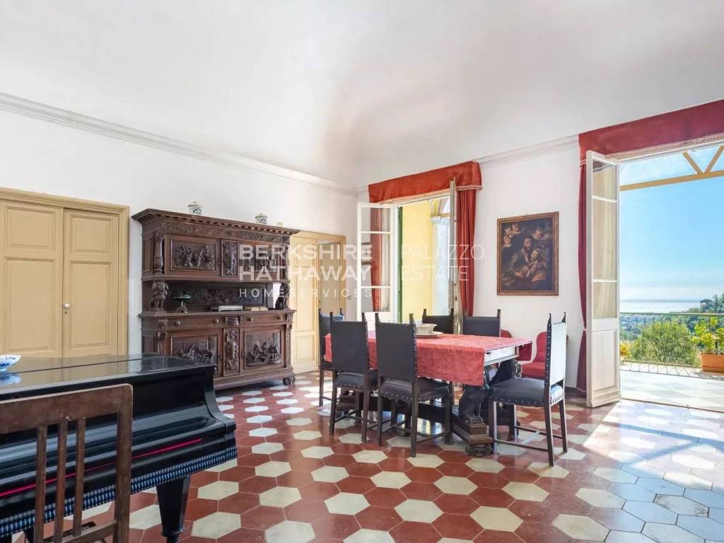 casa indipendente in vendita a Loano in zona Verzi