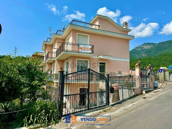 appartamento in vendita a Loano