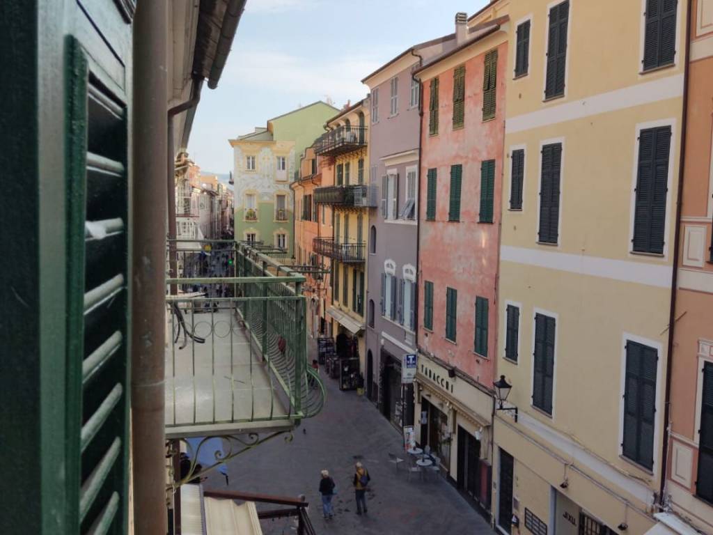 appartamento in vendita a Loano