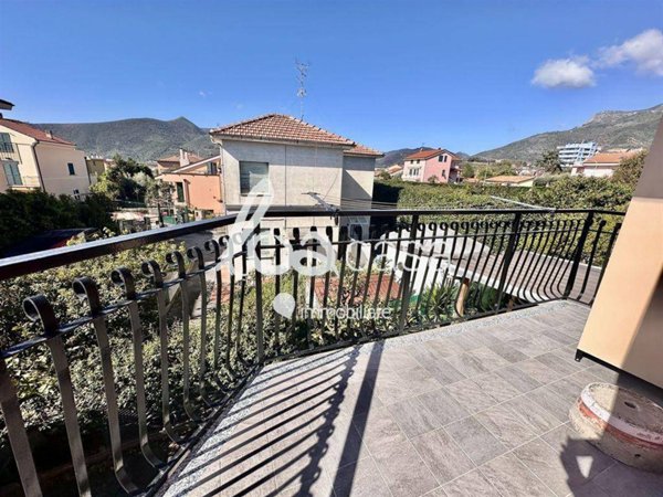 appartamento in vendita a Loano