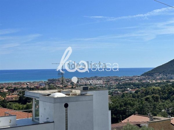 appartamento in vendita a Loano