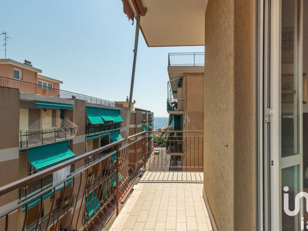 appartamento in vendita a Loano