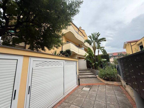 appartamento in vendita a Loano