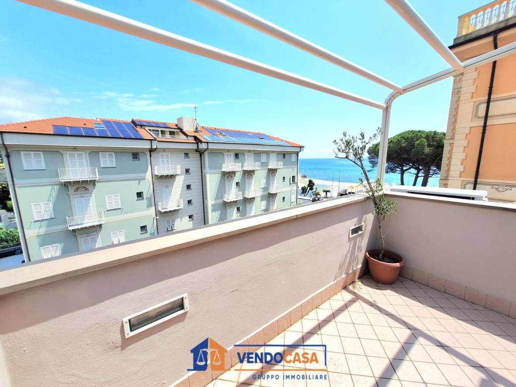 appartamento in vendita a Loano