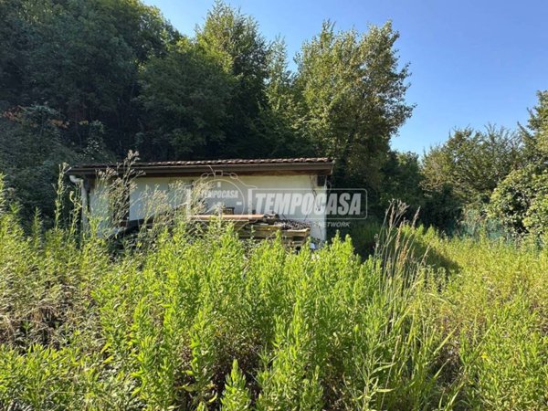 locale di sgombero in vendita a Loano in zona Verzi