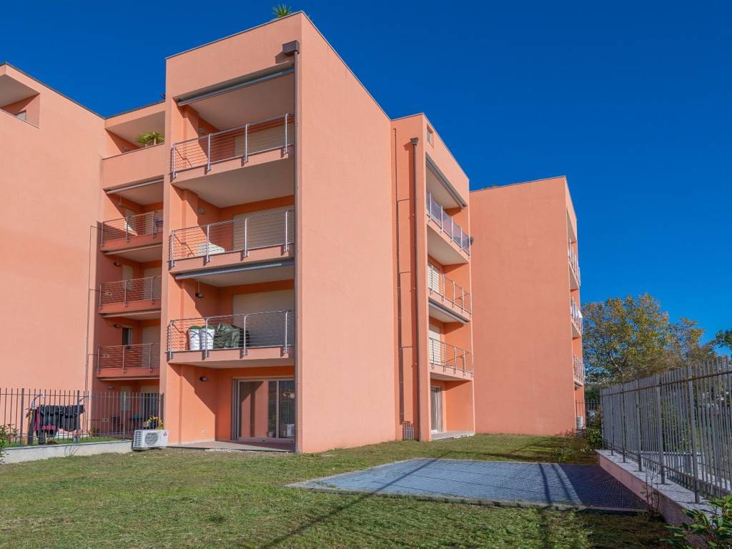 appartamento in vendita a Loano