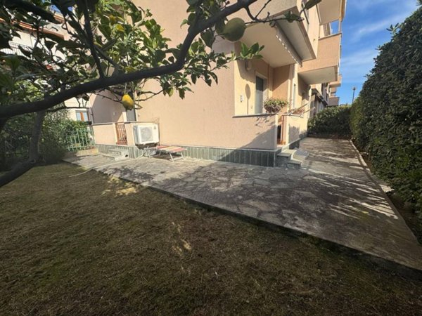 appartamento in vendita a Loano