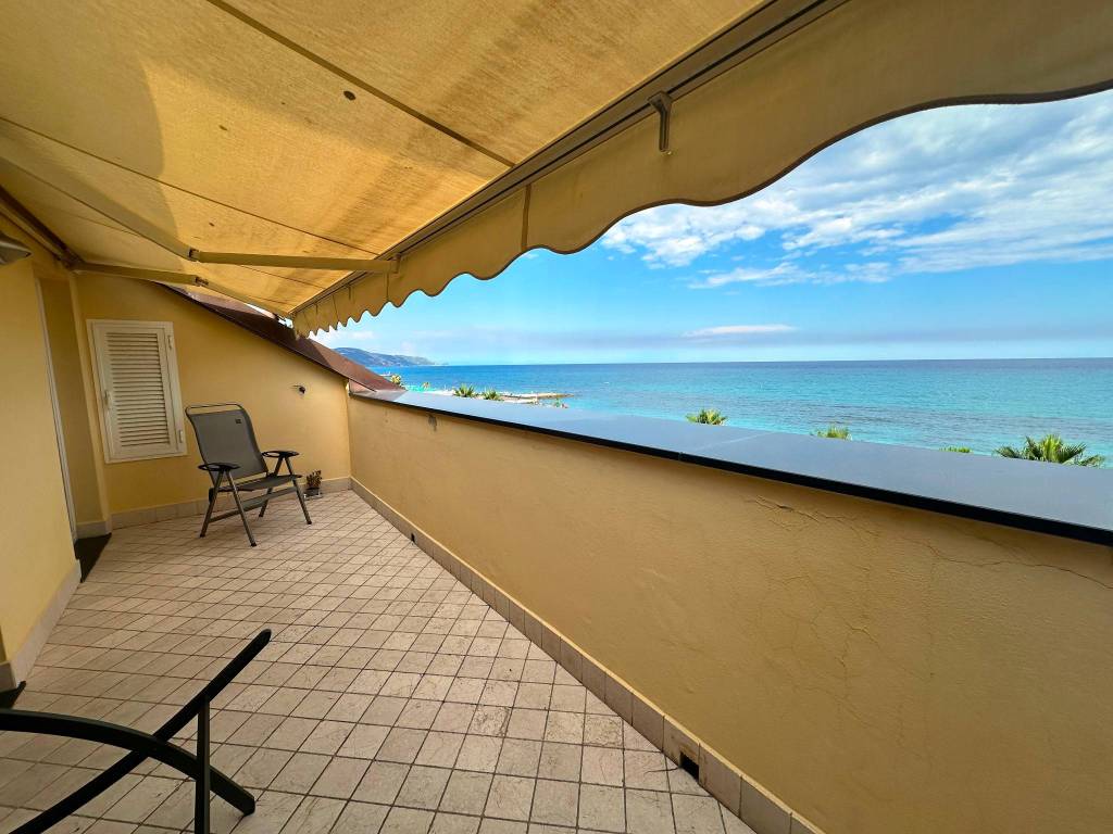 appartamento in vendita a Loano