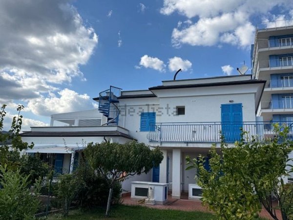 appartamento in vendita a Loano