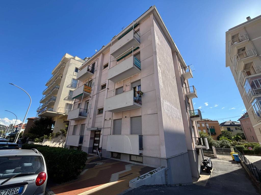 appartamento in vendita a Loano