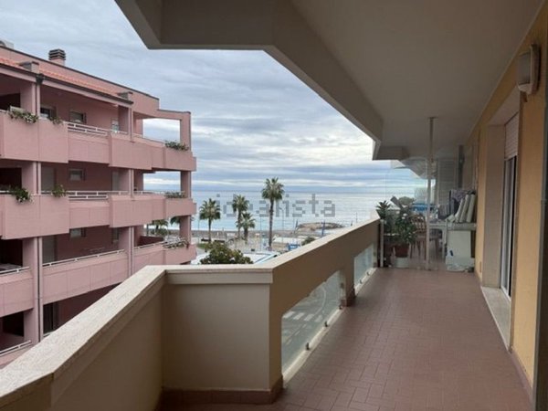 appartamento in vendita a Loano