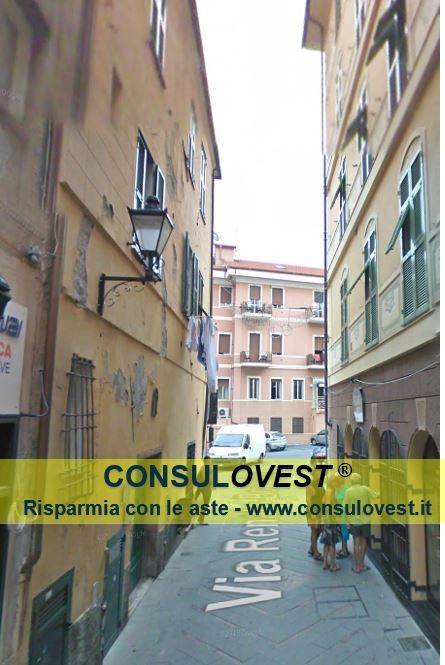 negozio in vendita a Loano