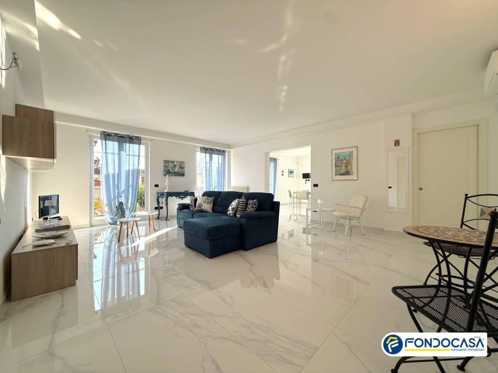 appartamento in vendita a Loano