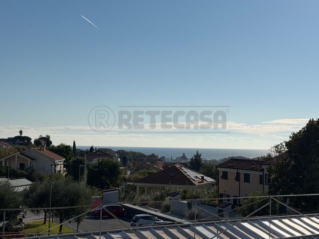 appartamento in vendita a Loano