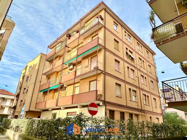 appartamento in vendita a Loano