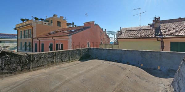 appartamento in vendita a Loano