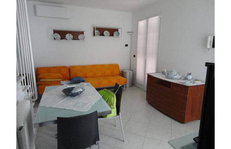 casa indipendente in vendita a Loano