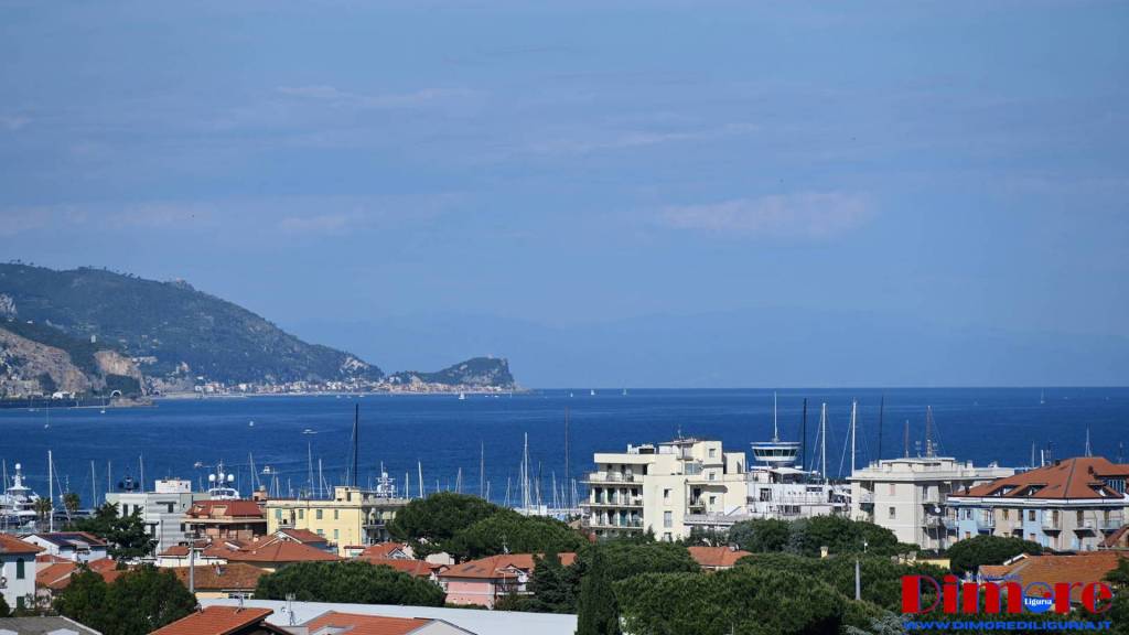 appartamento in vendita a Loano