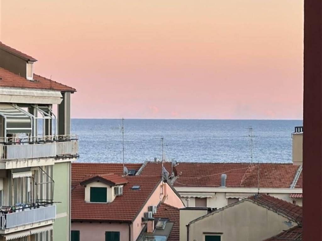 appartamento in vendita a Loano