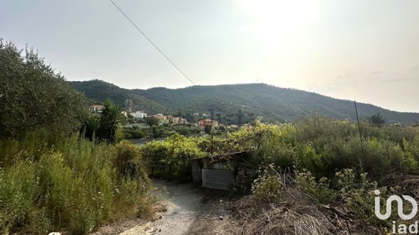 terreno edificabile in vendita a Loano in zona Verzi