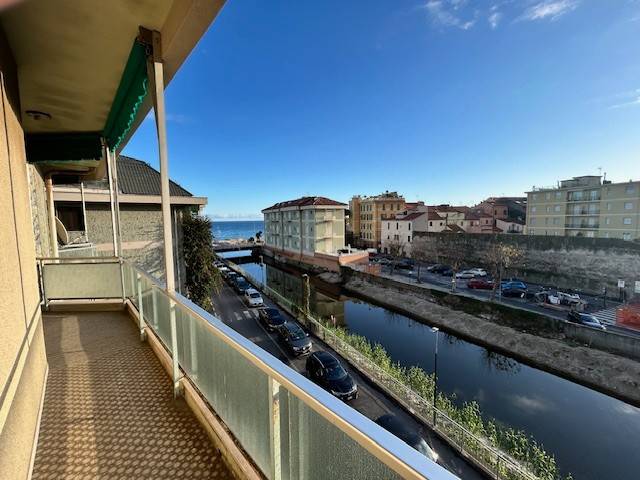 appartamento in vendita a Loano