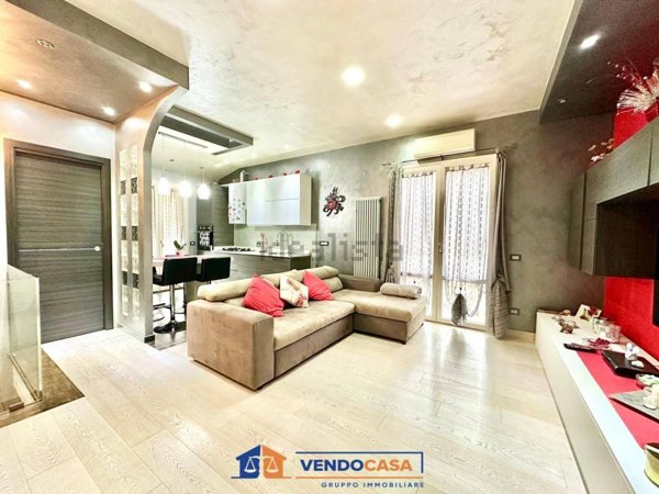 casa indipendente in vendita a Loano