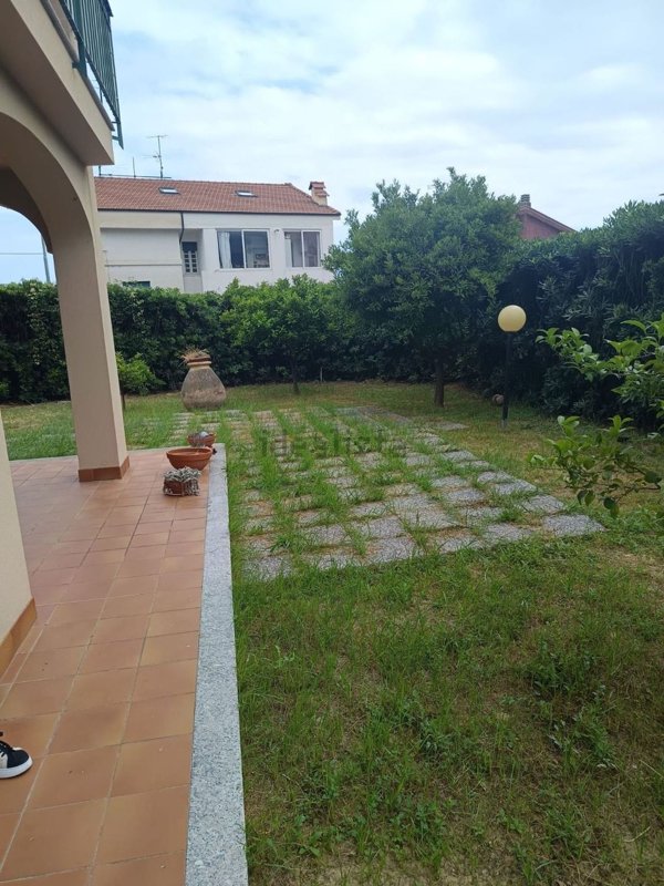 appartamento in vendita a Loano