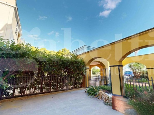 appartamento in vendita a Loano