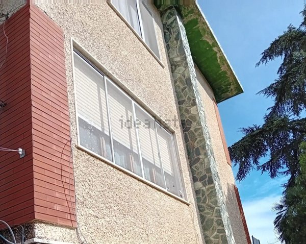 casa indipendente in vendita a Loano