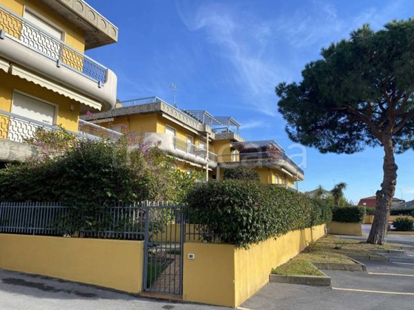 appartamento in vendita a Loano