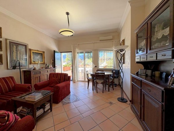 multivano in vendita a Loano