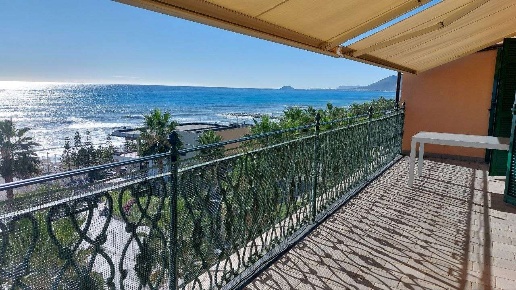 appartamento in vendita a Loano