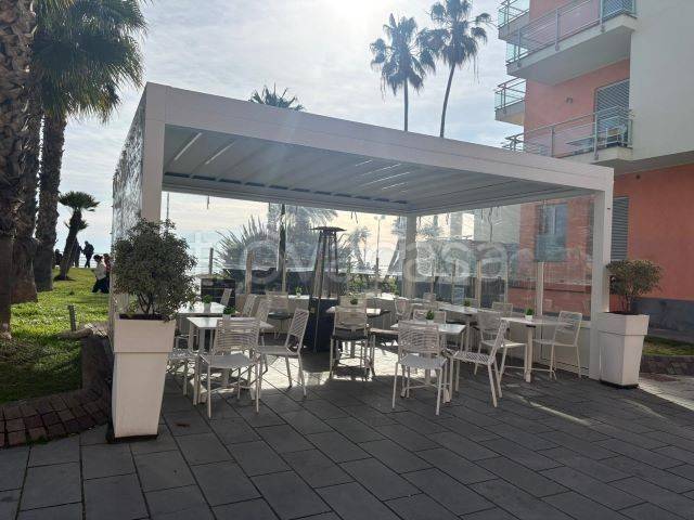 negozio in vendita a Loano