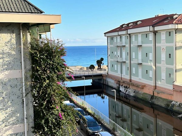 appartamento in vendita a Loano