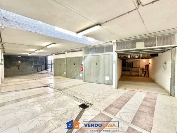 negozio in vendita a Loano