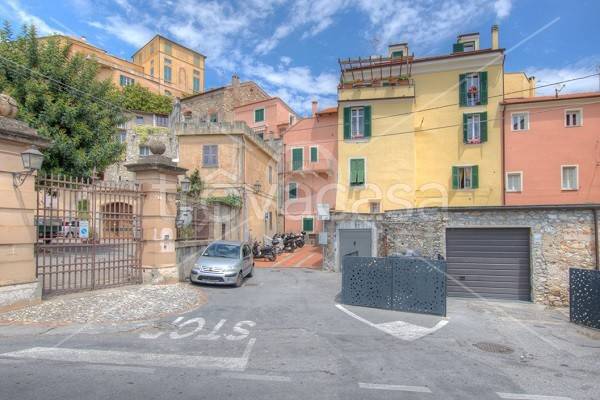 appartamento in vendita a Loano