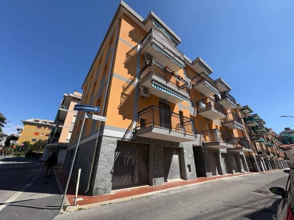 appartamento in vendita a Loano
